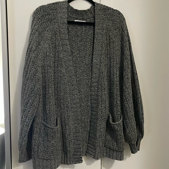 American Eagle Outfitters Sweaters - American Eagle Cardigan